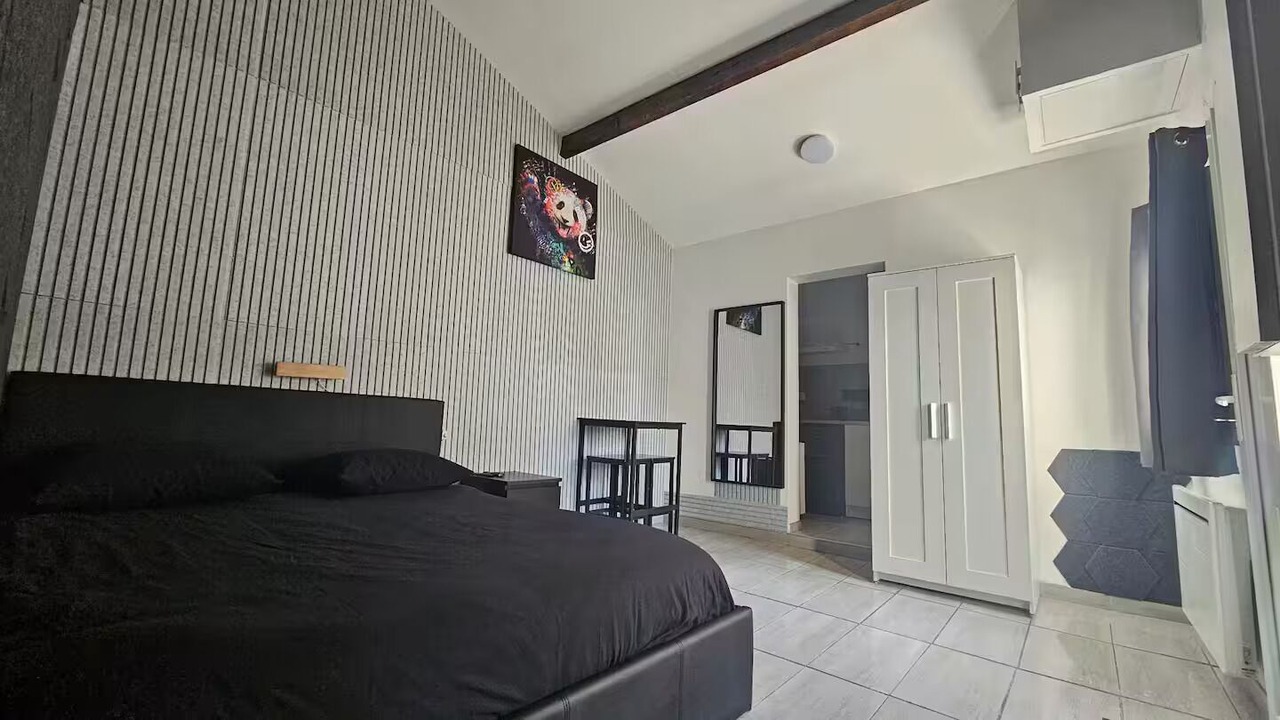 Photo of Bedroom in Drancy Centre