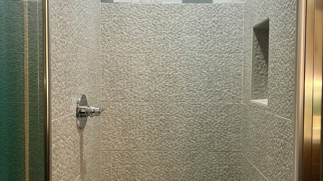 Photo of Bathroom in Sheffield Park