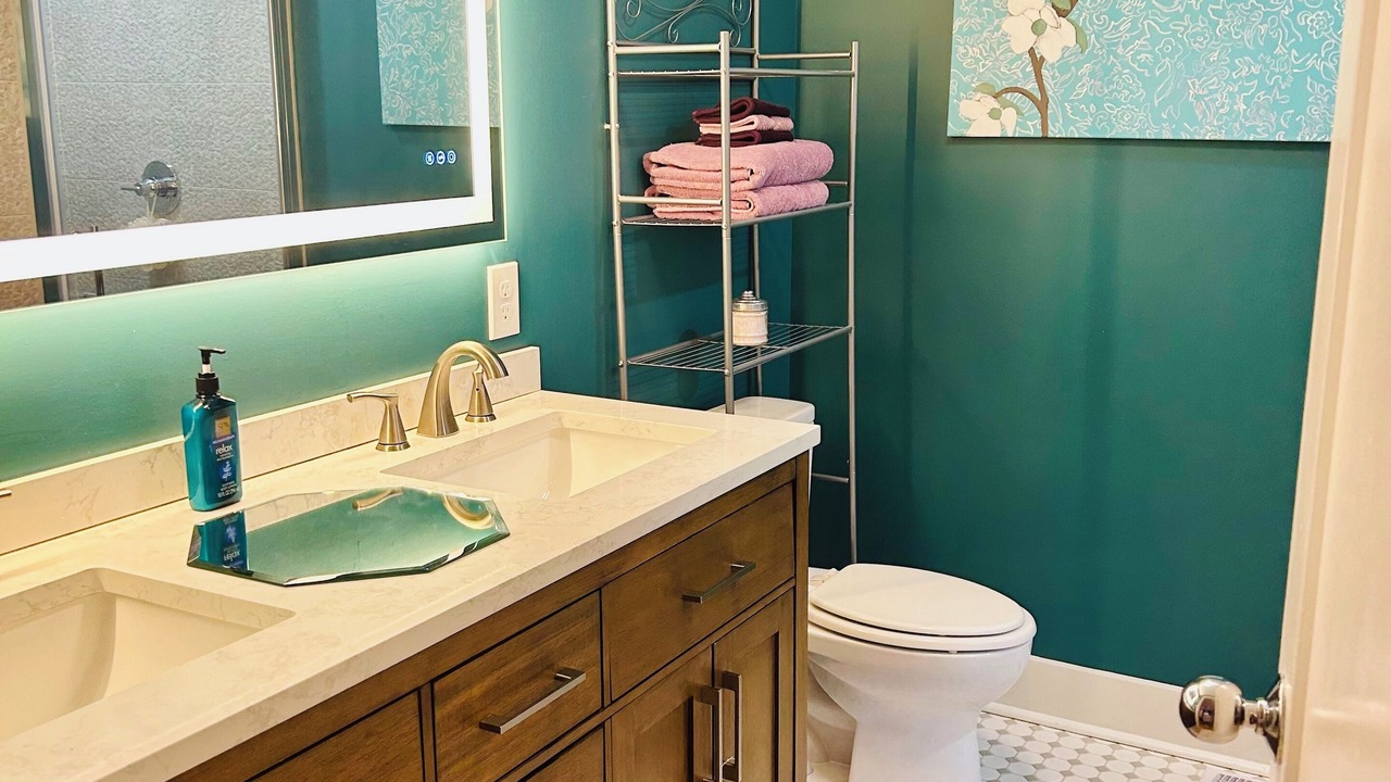 Photo of Bathroom in Sheffield Park