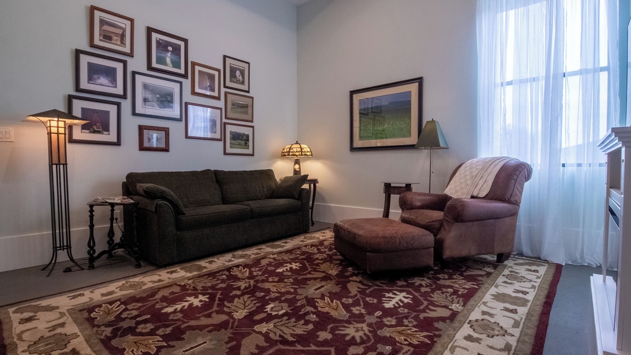 Photo of Livingroom in Ellenville