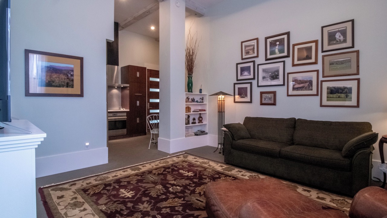 Photo of Livingroom in Ellenville