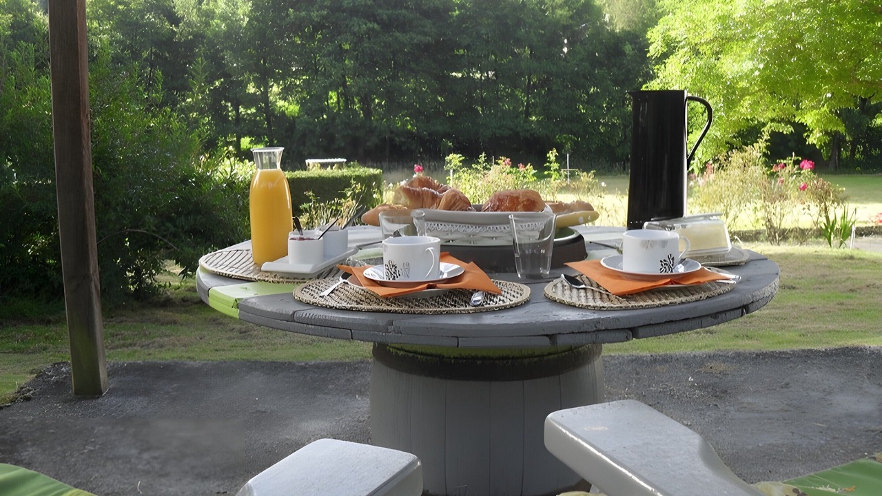 Photo of Outdoor in Saint-Desir