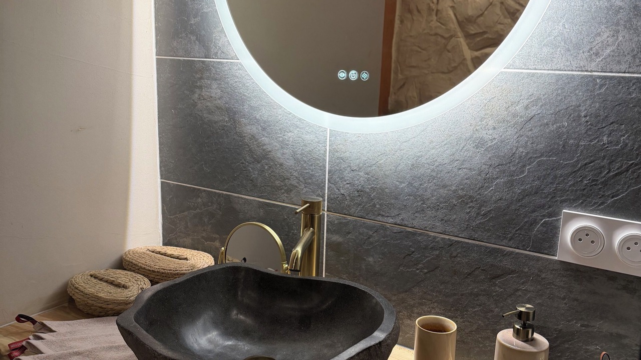 Photo of Bathroom in Cussac-Fort-Medoc
