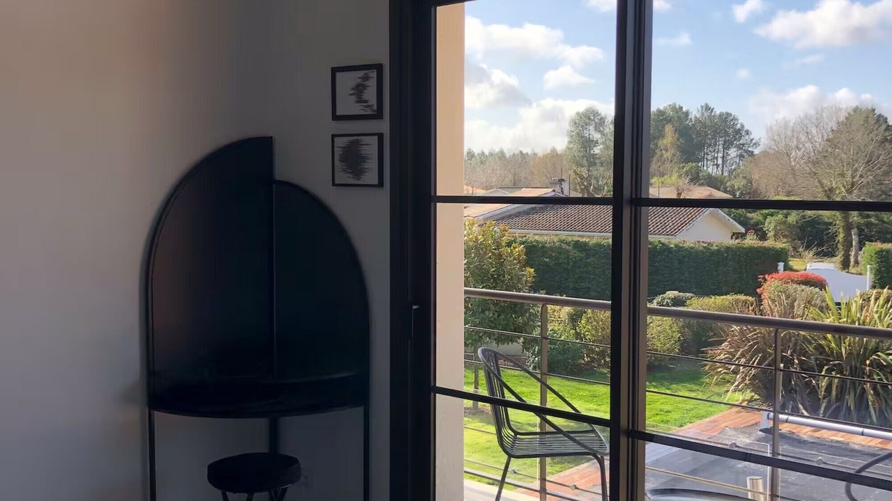 Photo of Bedroom in Parentis-en-Born