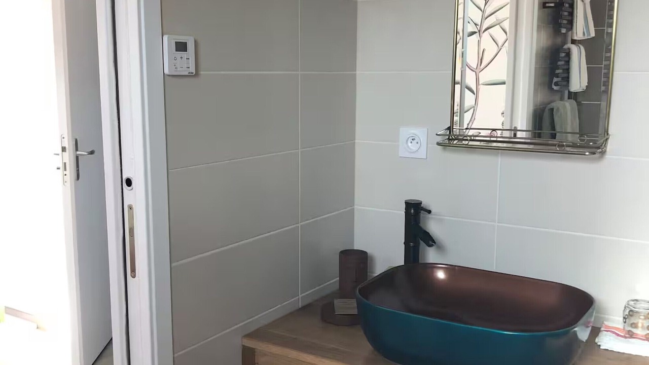 Photo of Bathroom in Parentis-en-Born