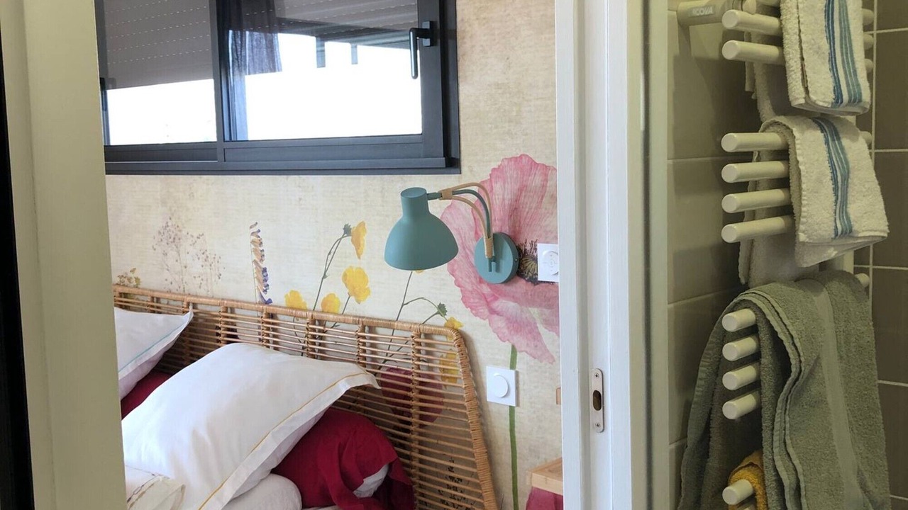 Photo of Bedroom in Parentis-en-Born