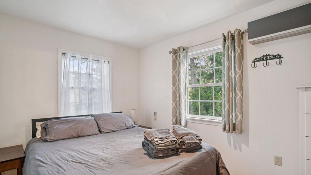 Photo of Bedroom in Mount Vernon