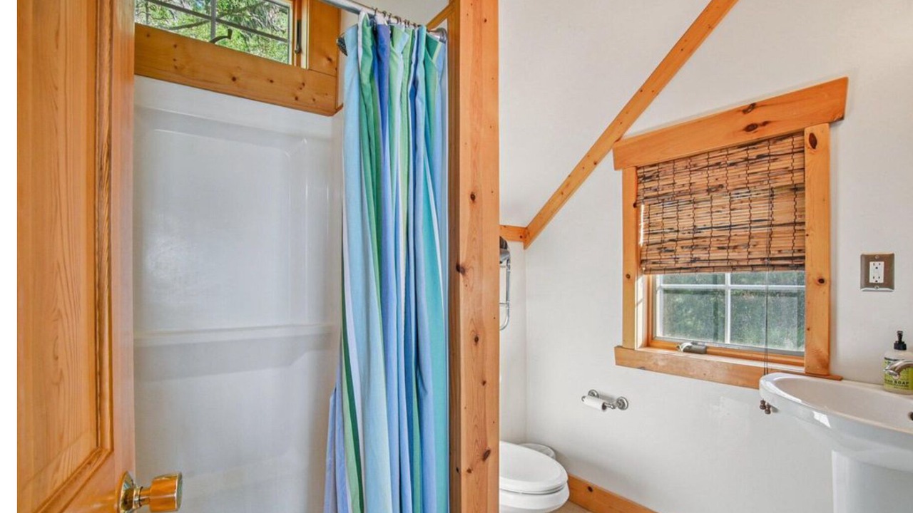 Photo of Bathroom in Mount Vernon