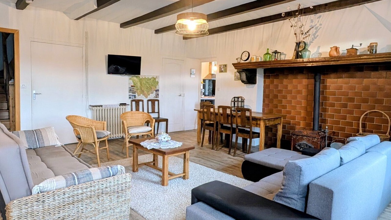 Photo of Livingroom in Domeyrat