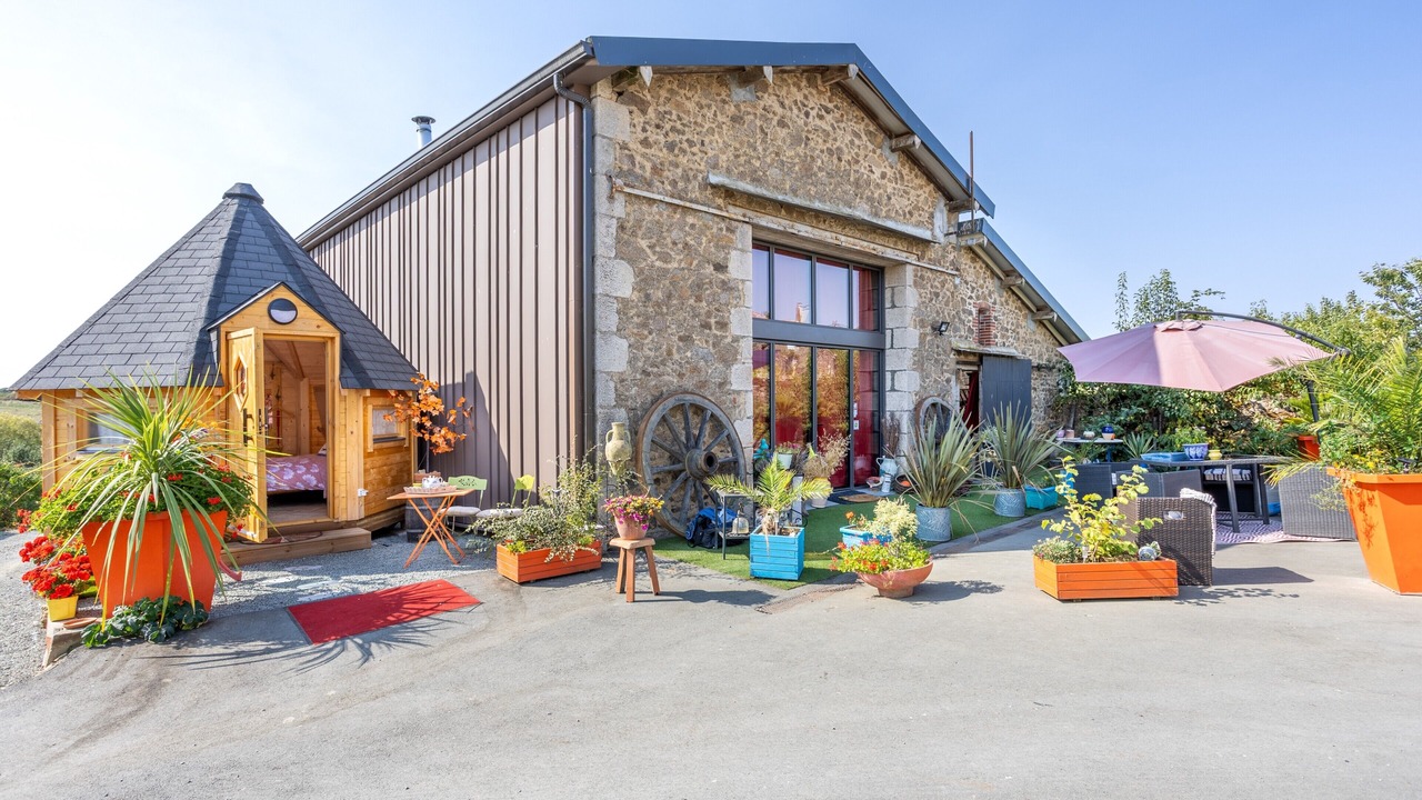 Photo of Outdoor in Saint-Michel-Mont-Mercure