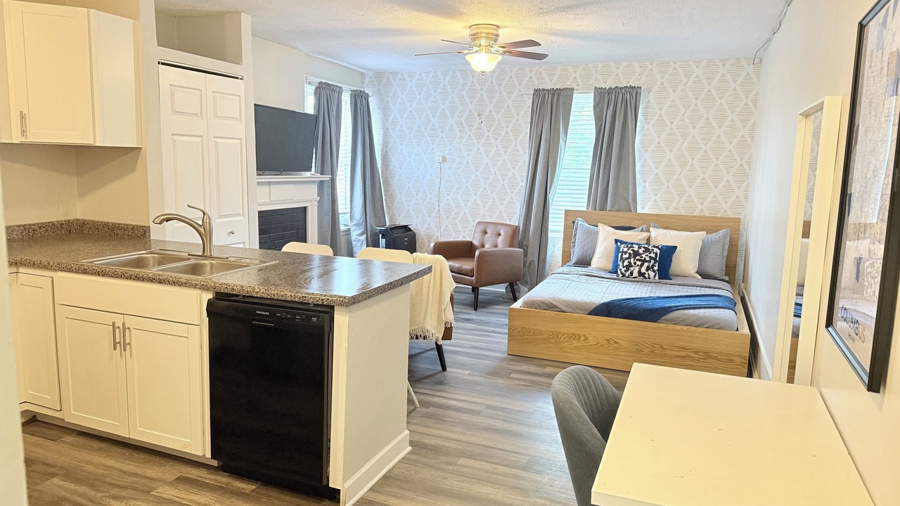 Photo of Bedroom in Merion Village