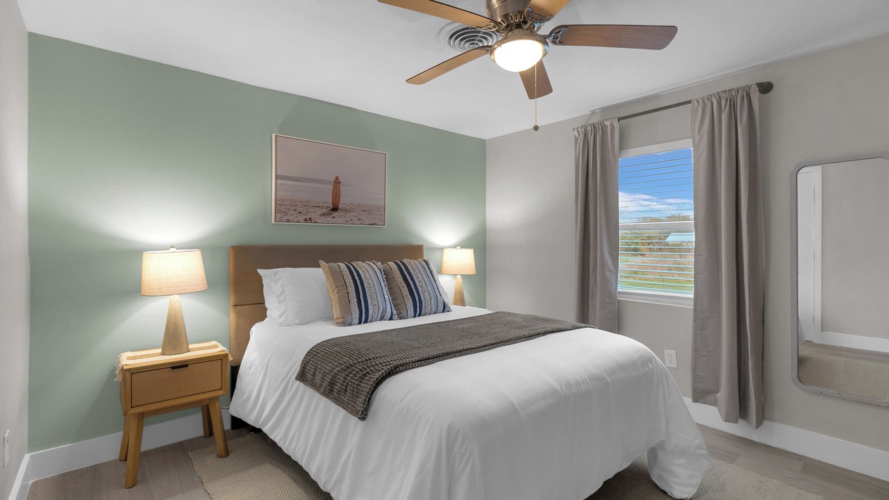Photo of Bedroom in Beach City