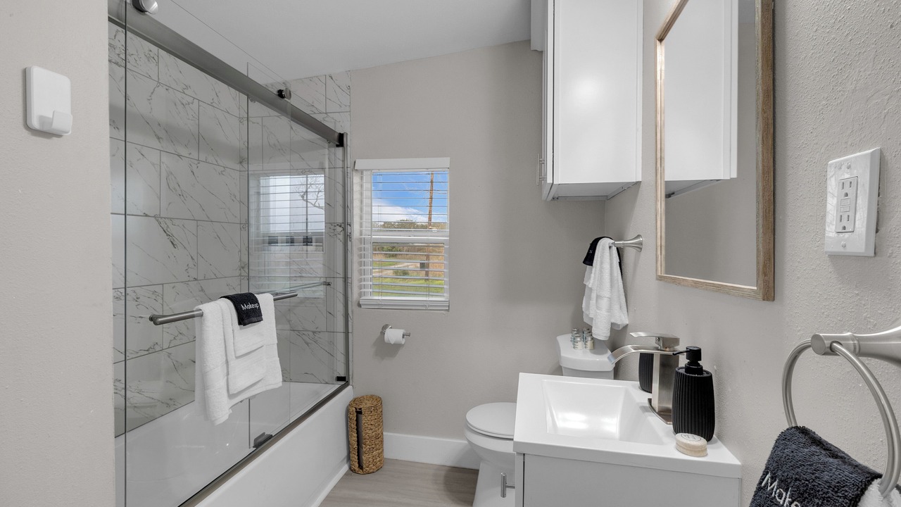Photo of Bathroom in Beach City