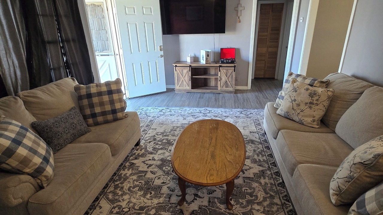 Photo of Livingroom in Borger