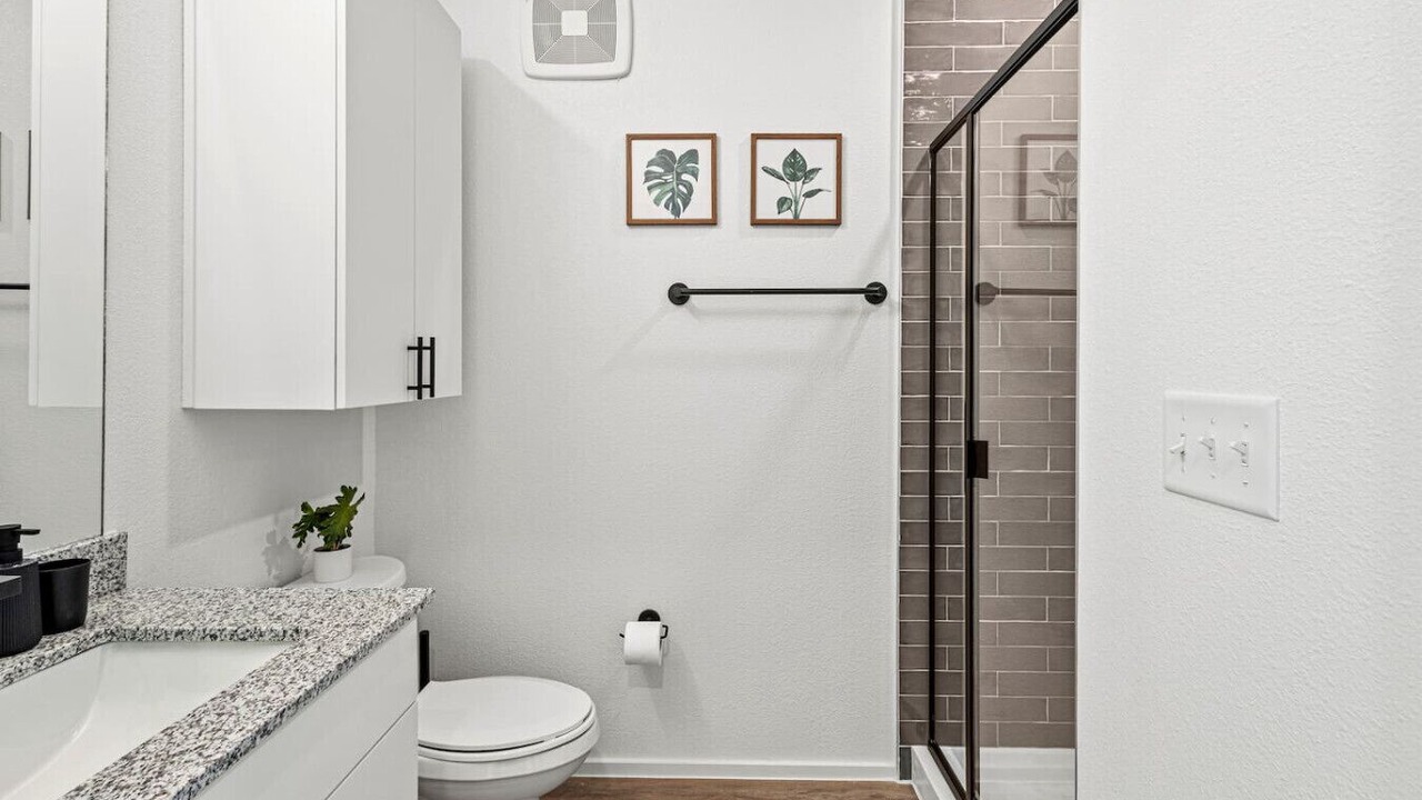 Photo of Bathroom in Oak Cliff