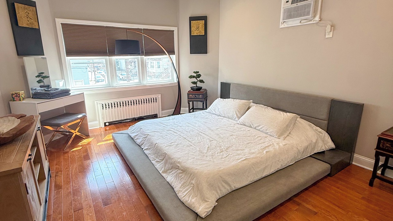 Photo of Bedroom in North Bergen