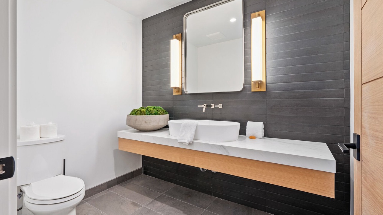 Photo of Bathroom in Templeton