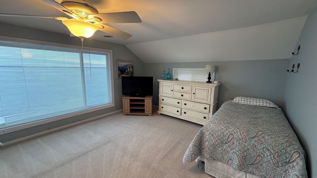 Photo of Bedroom in Houghton Lake