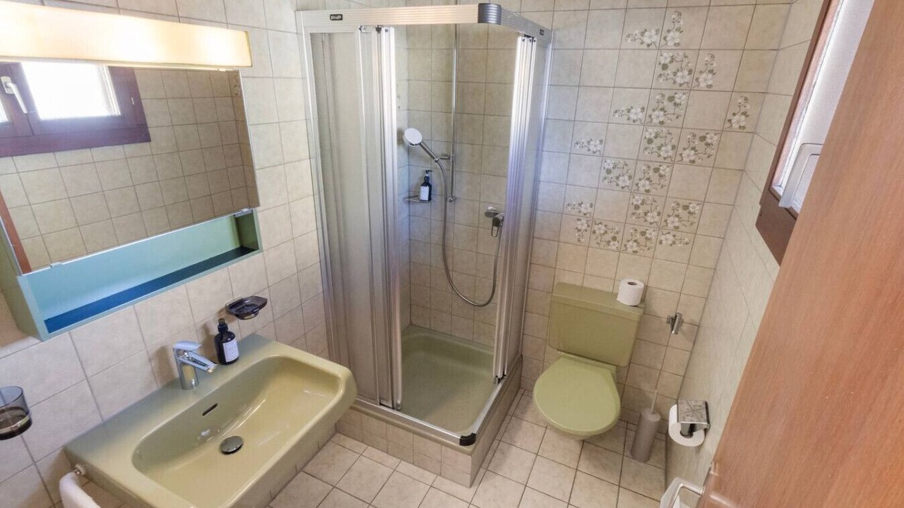 Photo of Bathroom in Portalban-Dessous