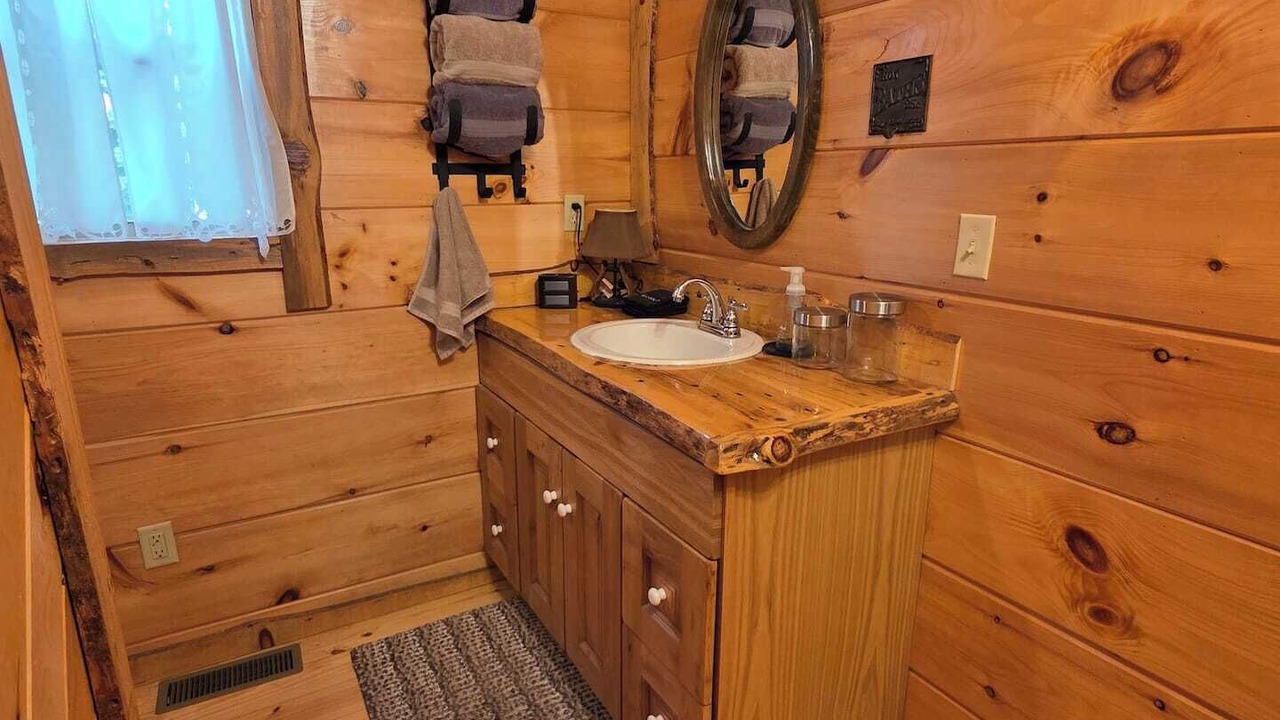 Photo of Bathroom in Jamestown