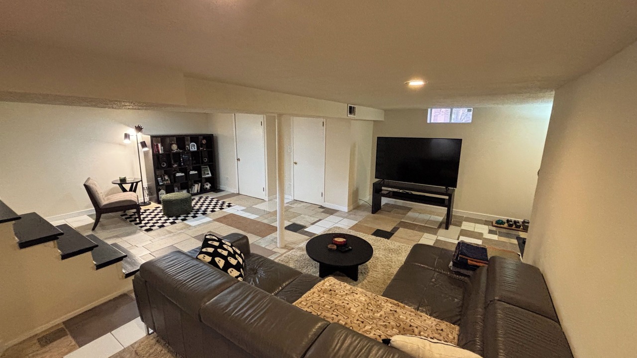 Photo of Livingroom in Skokie
