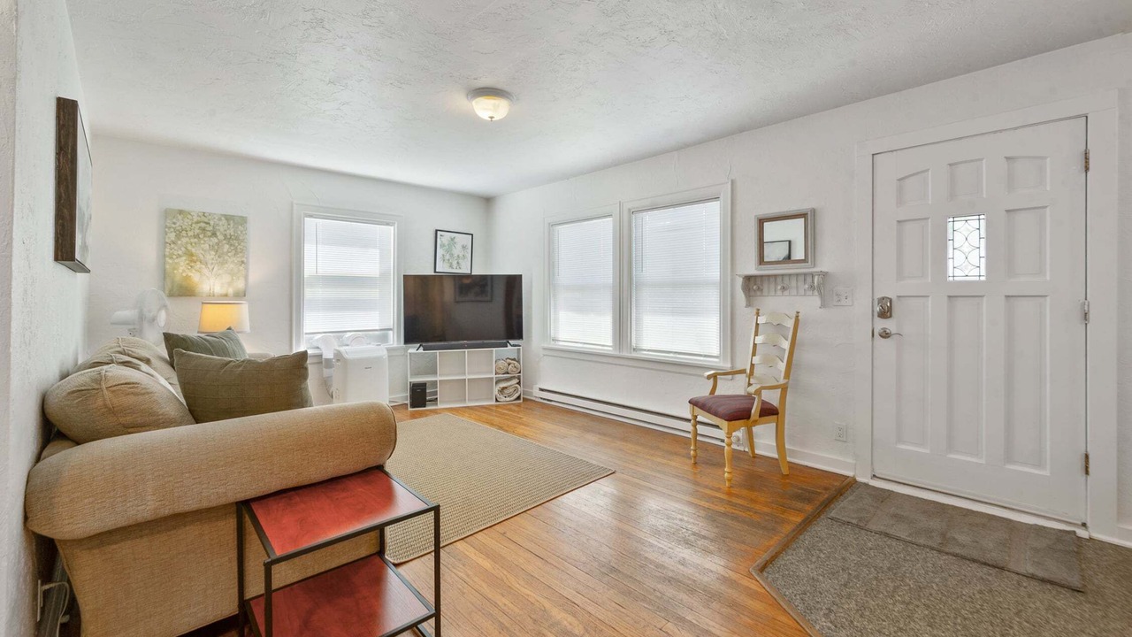 Photo of Livingroom in Market District