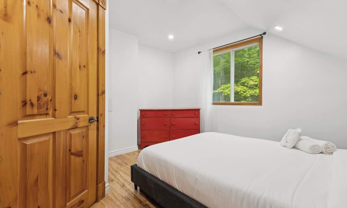 Photo of Bedroom in Argenteuil Regional County Municipality