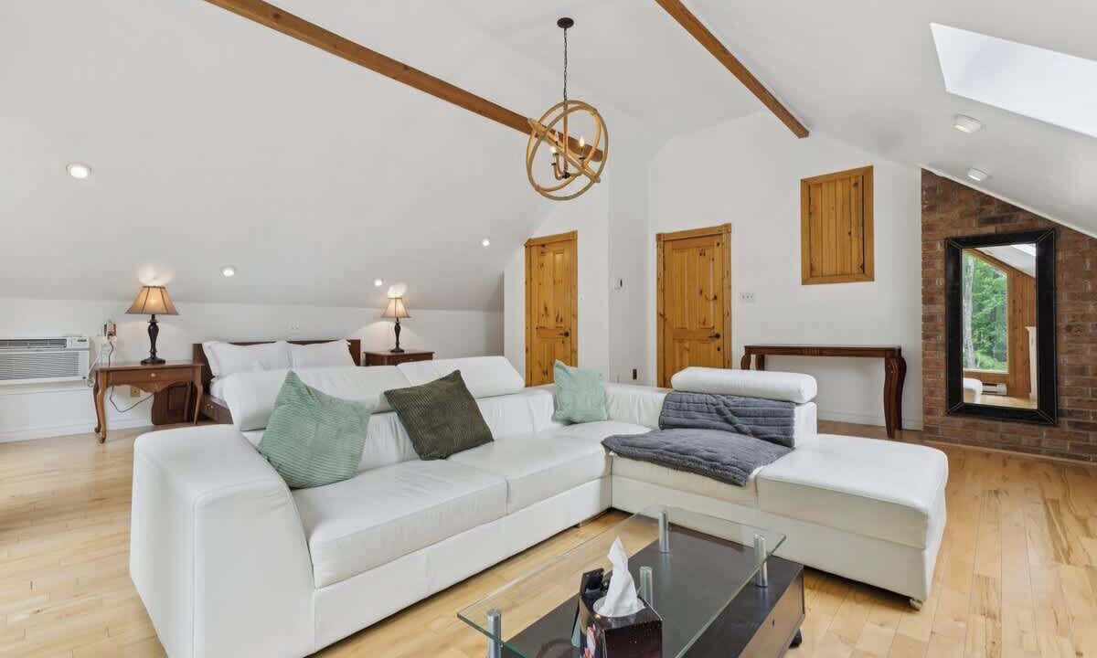 Photo of Livingroom in Argenteuil Regional County Municipality