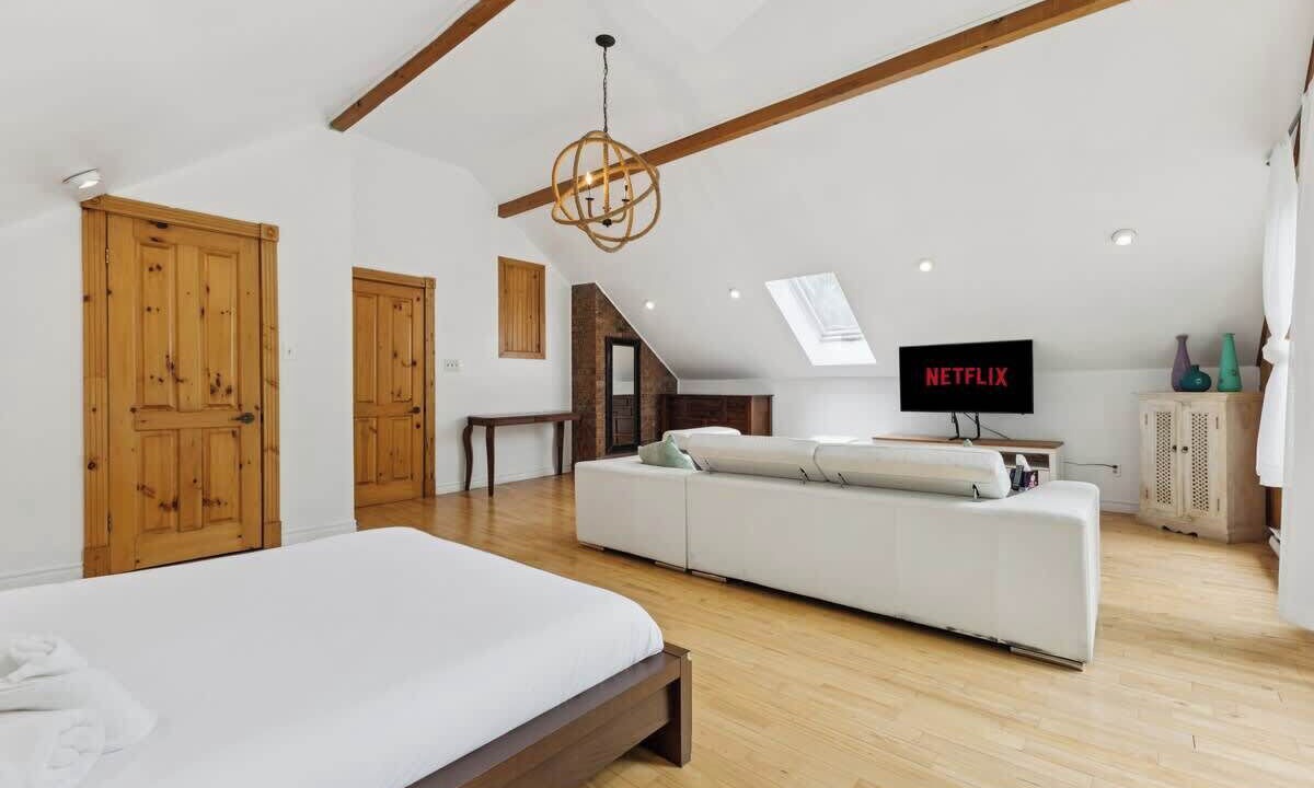 Photo of Bedroom in Argenteuil Regional County Municipality