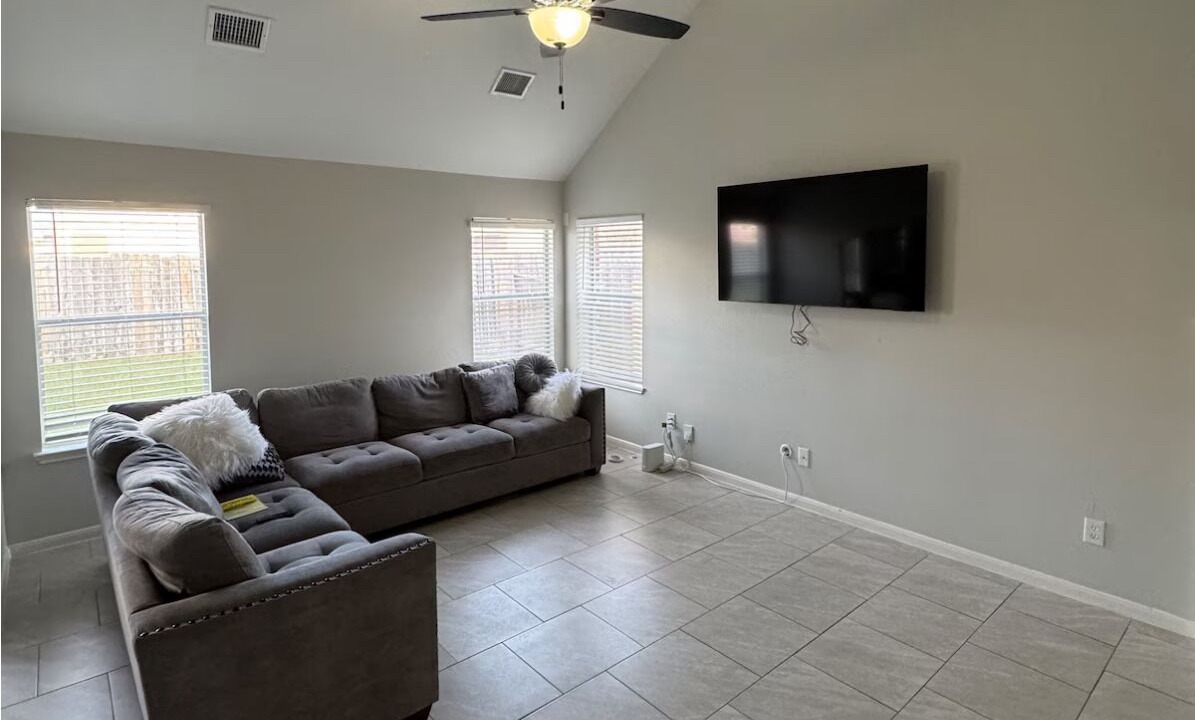 Photo of Livingroom in Barker