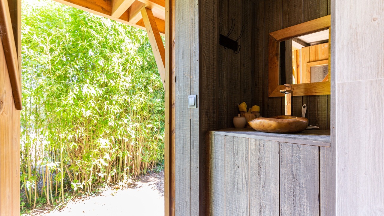 Photo of Bathroom in Vert