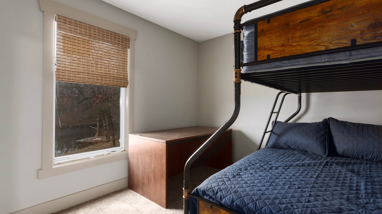Photo of Bedroom in Grain Valley