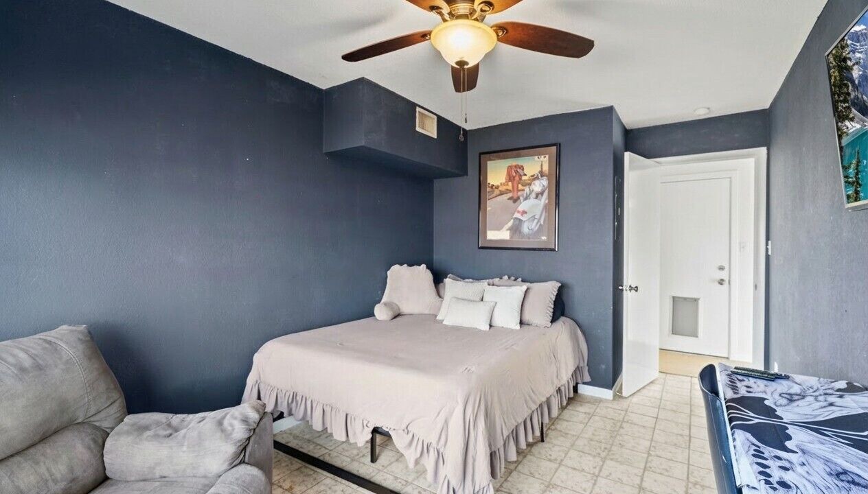 Photo of Bedroom in Cottonwood Shores