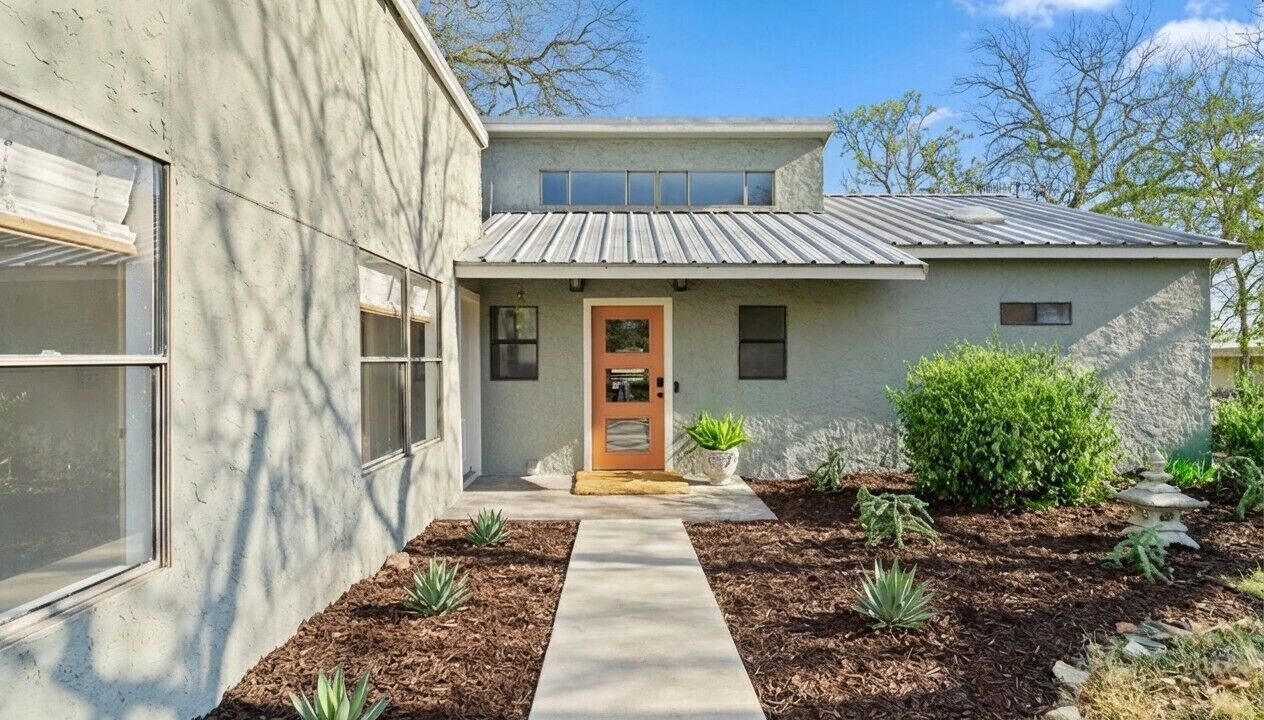 Photo of Outdoor in Cottonwood Shores