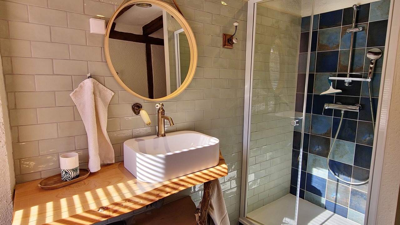 Photo of Bathroom in Chanzeaux