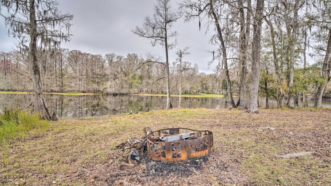 Photo of Others in Bushnell