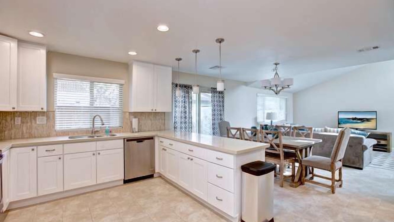 Photo of Bedroom in Northeast Anaheim