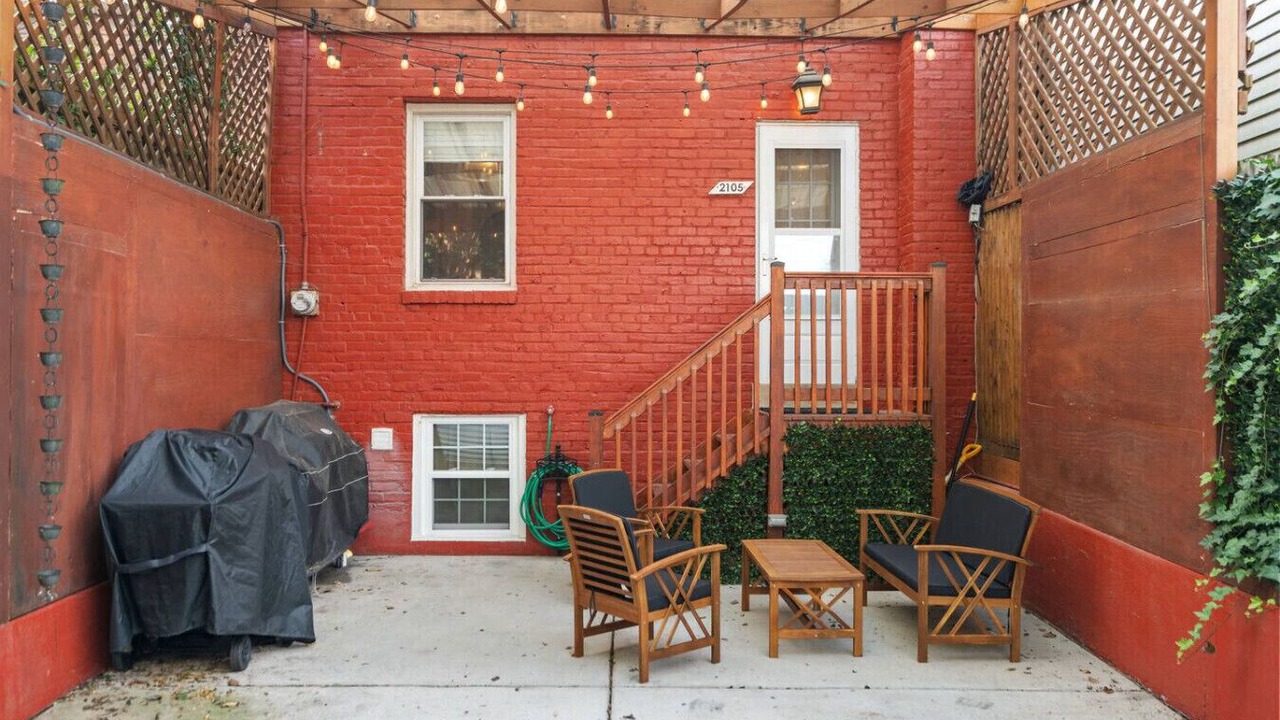 Photo of Patio Balcony in Yorktown