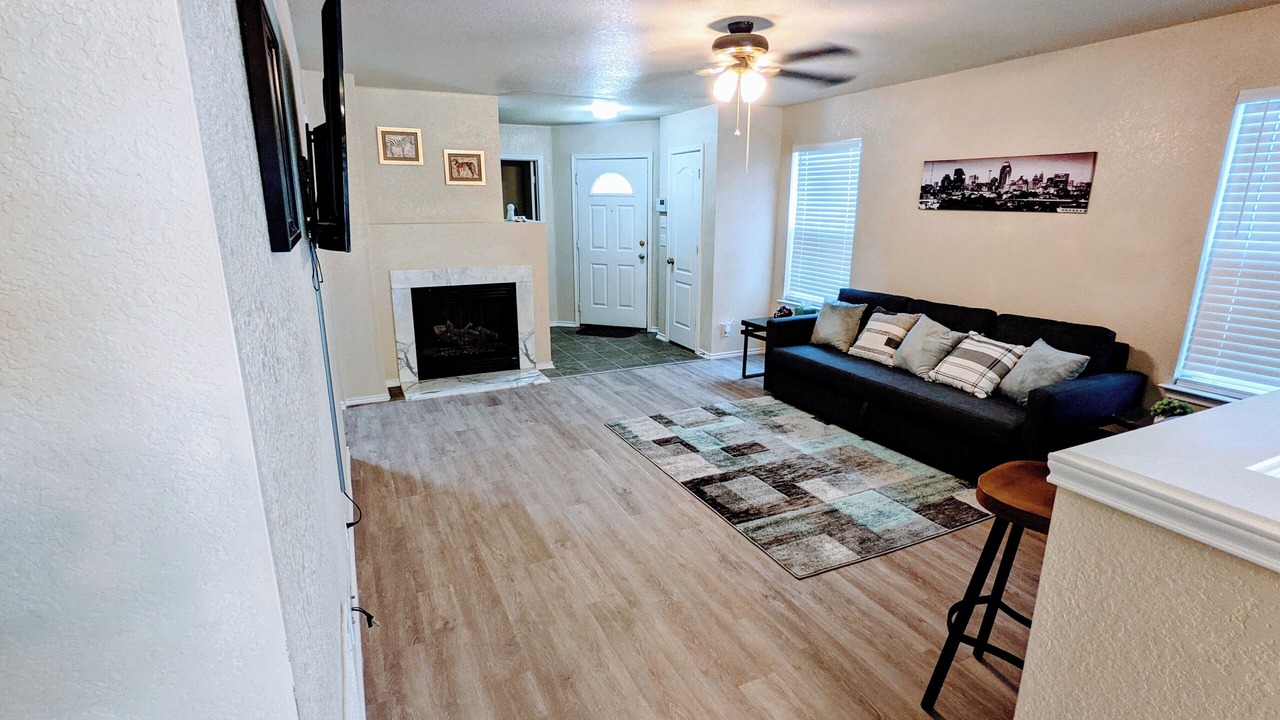 Photo of Livingroom in Wetmore