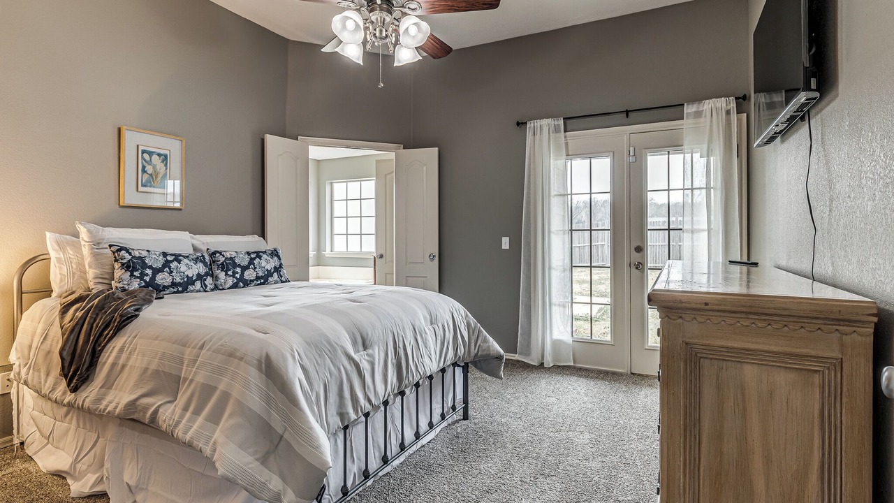 Photo of Bedroom in Coweta