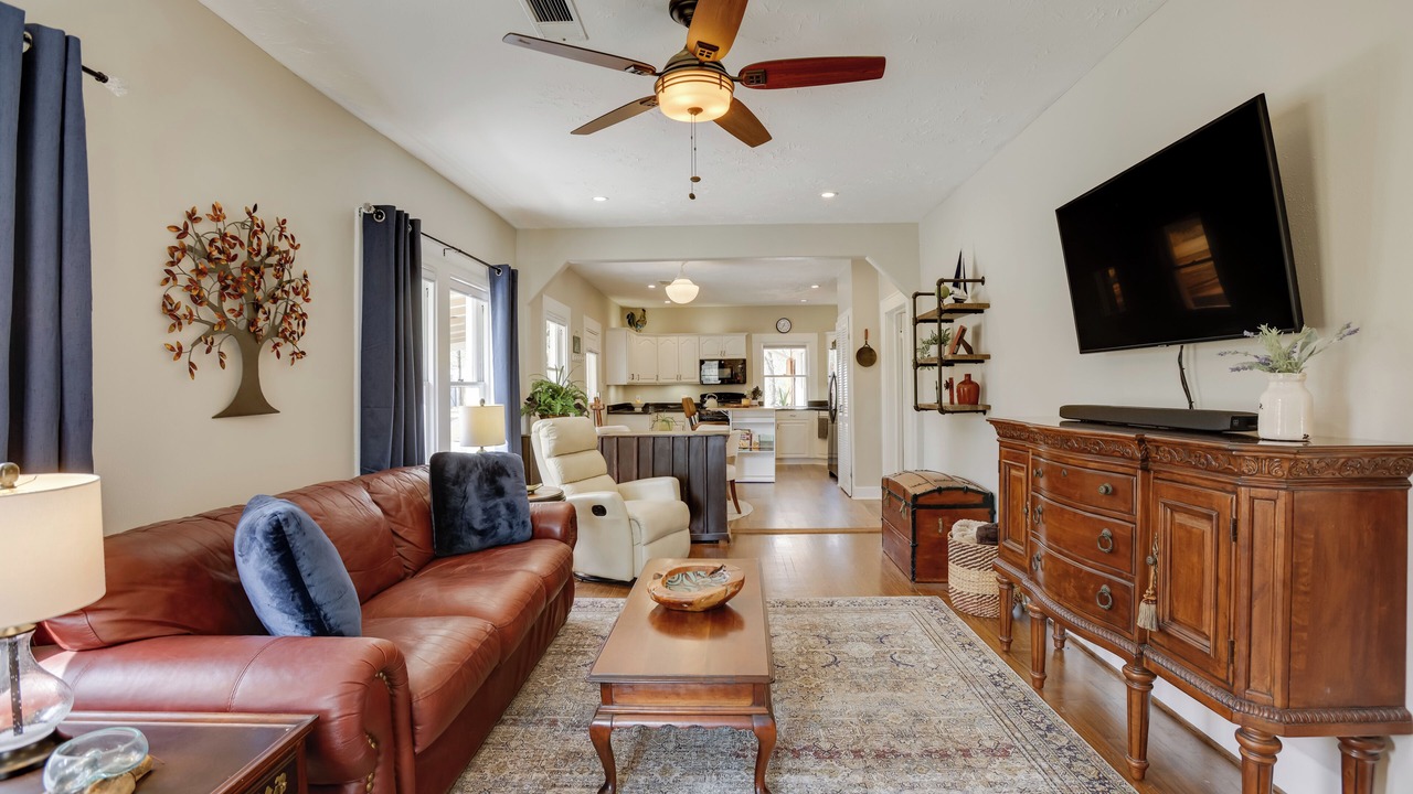 Photo of Bedroom in Montgomery