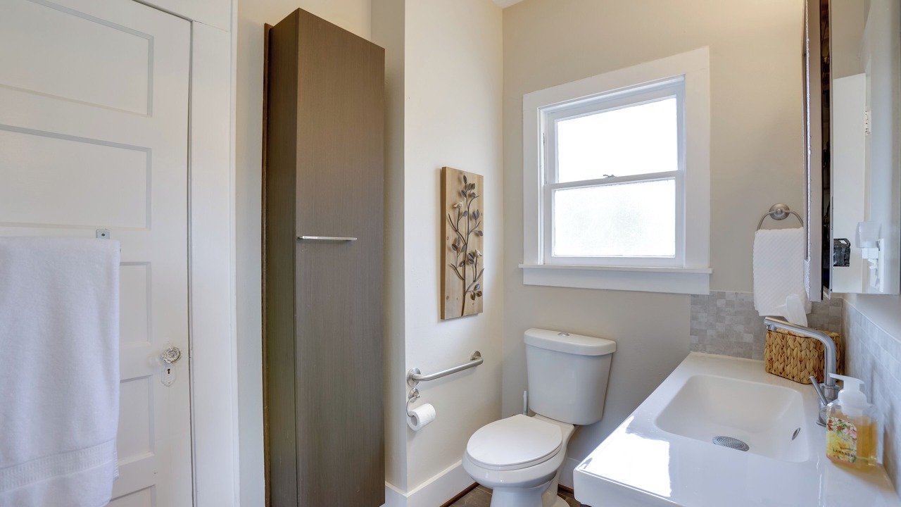 Photo of Bathroom in Montgomery