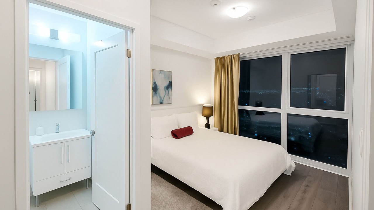 Photo of Bedroom in Bayview Glen