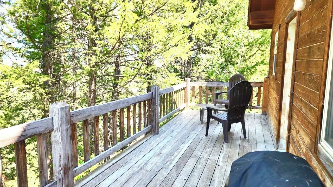 Photo of Patio Balcony in Alpine