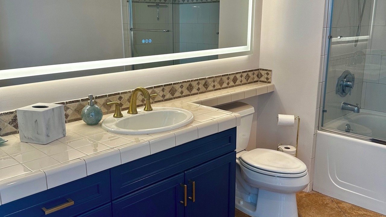 Photo of Bathroom in Marina District