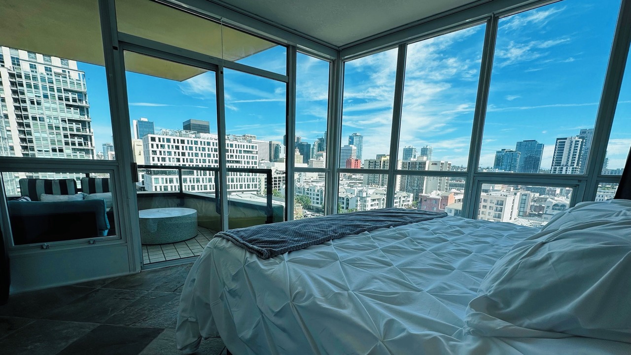Photo of Bedroom in Marina District