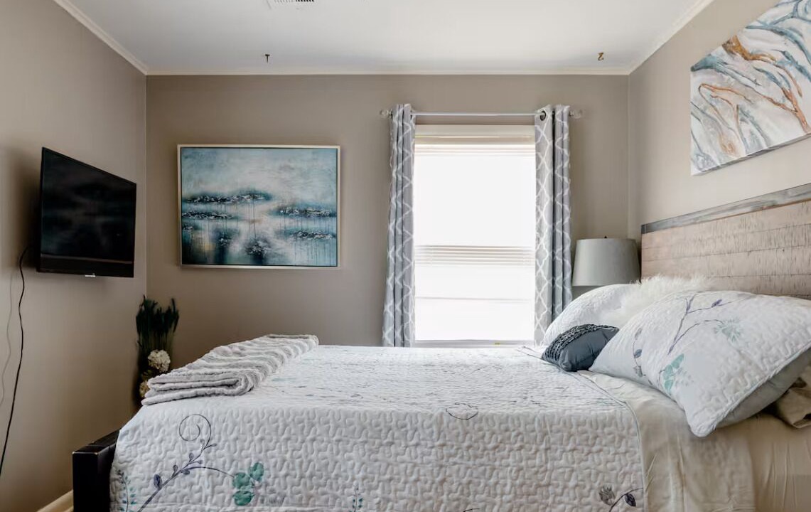 Photo of Bedroom in Tulsa