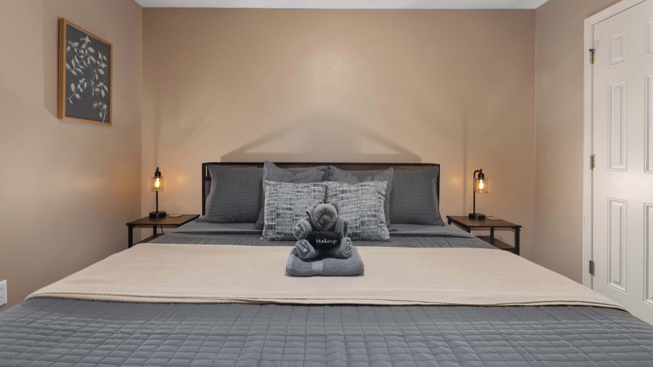 Photo of Bedroom in Olathe
