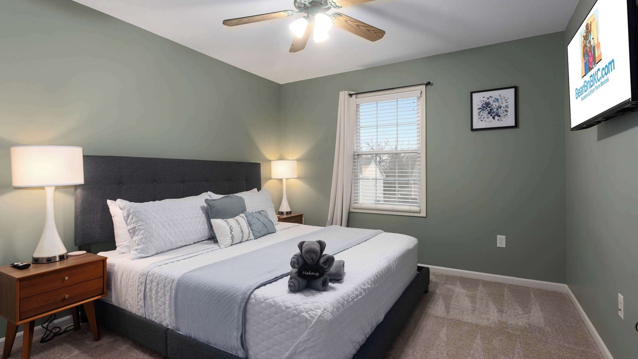 Photo of Bedroom in Olathe