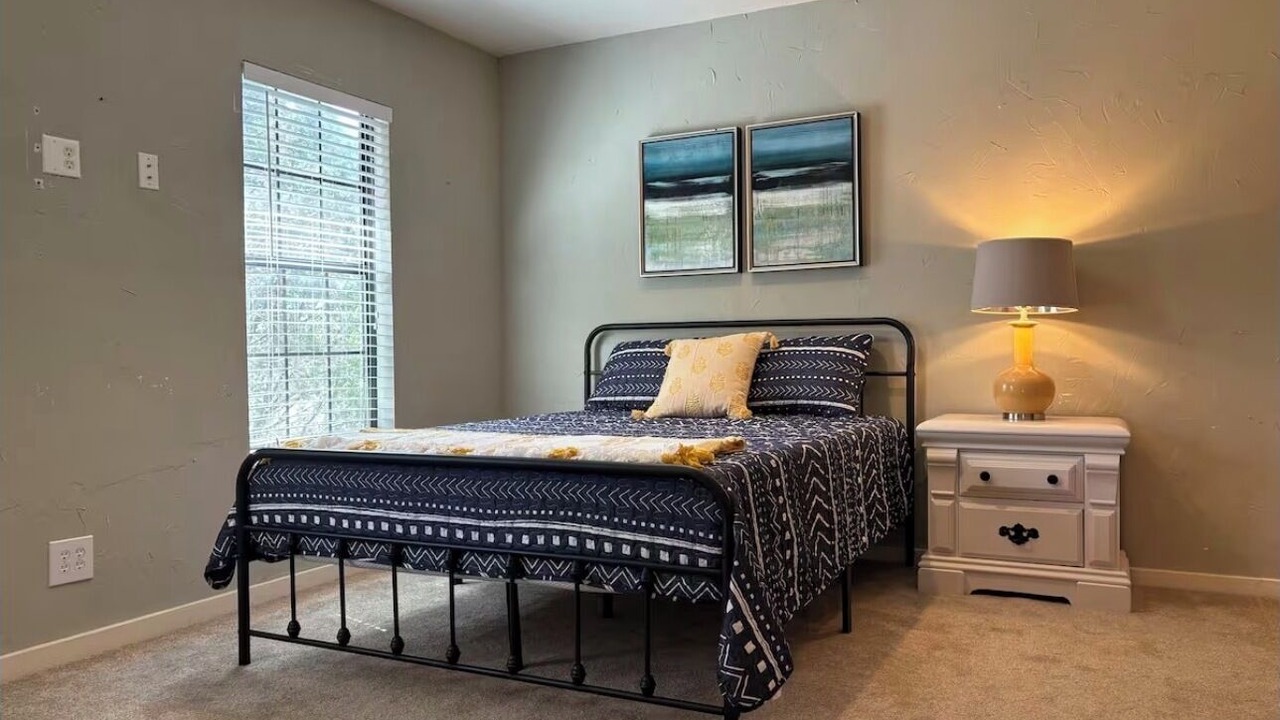 Photo of Bedroom in Lake Whitney